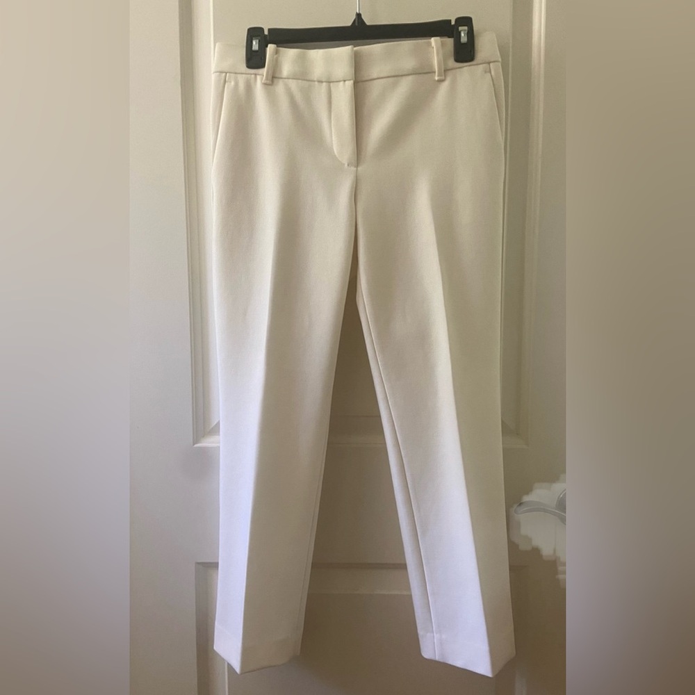 Ann Taylor mid rise ankle petite pants in winter white